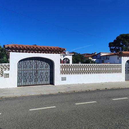 Casa En Miami Playa Villa Екстериор снимка